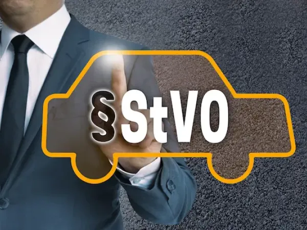 STVO MPU Berlin. Strassenverkehrsordnung halten